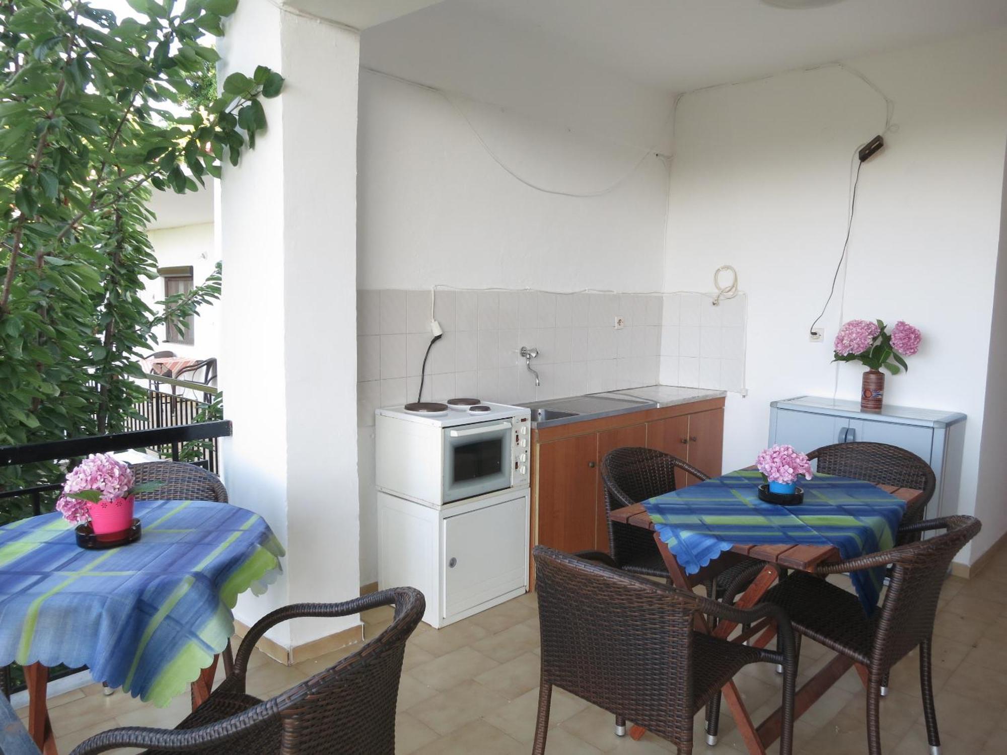 Panagiotis Apostoloudias Rooms Therma  Rom bilde